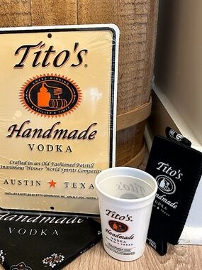 Tito's Vodka Set: Cups, Koozies, Bandana